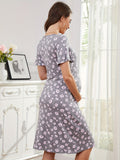 Bearsland Women's Short-Sleeve Crew-Neck Printed Nursing Dress