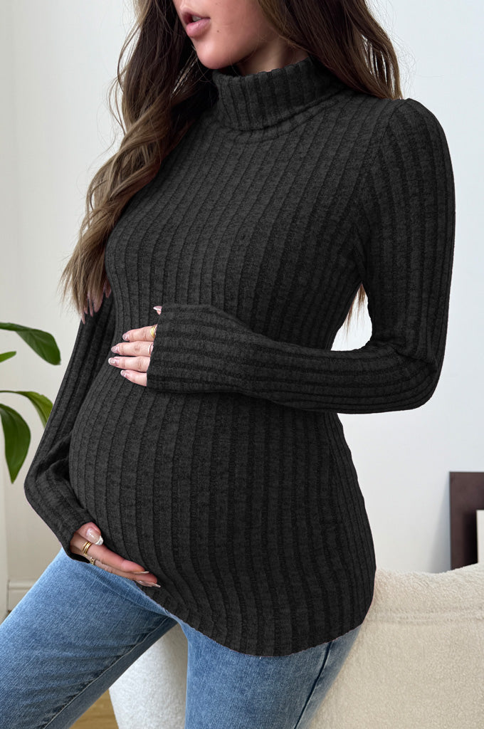 Bearsland Long-sleeved, high-necked ribbed maternity top