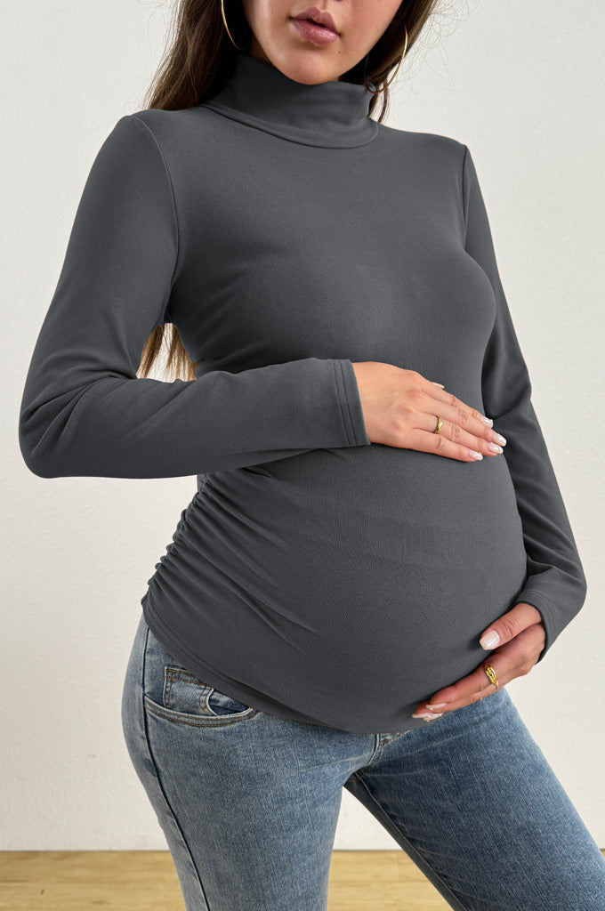 Bearsland Long-sleeved High-neck Maternity Top