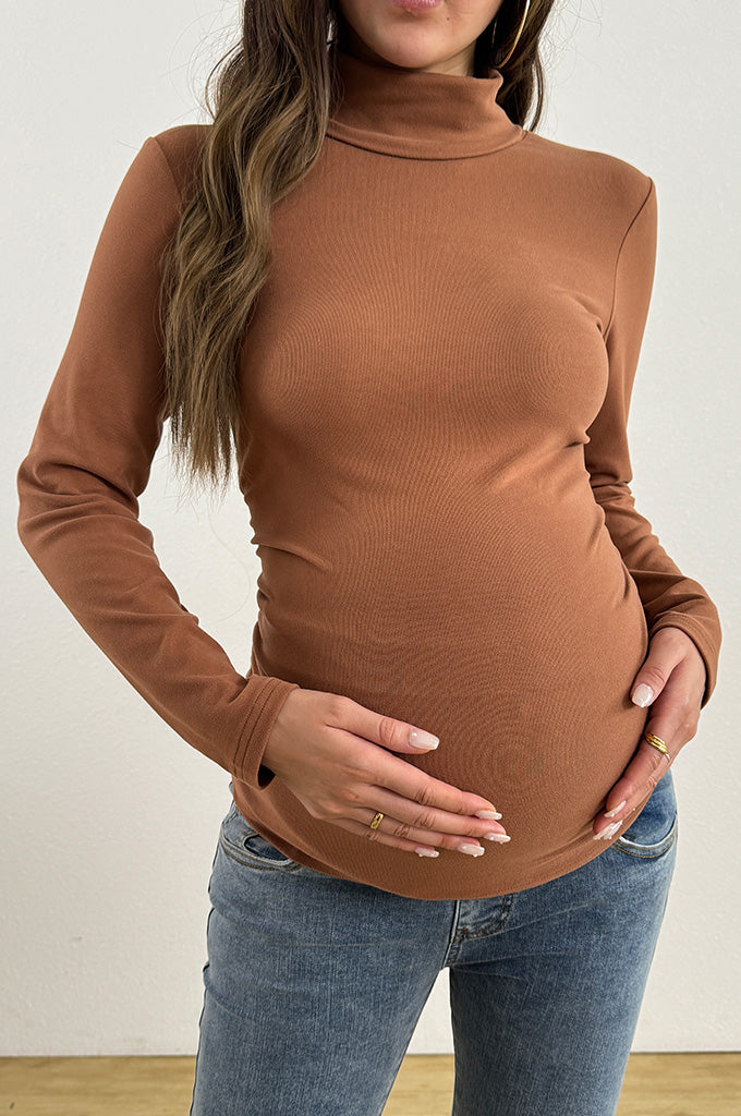 Bearsland Long-sleeved High-neck Maternity Top